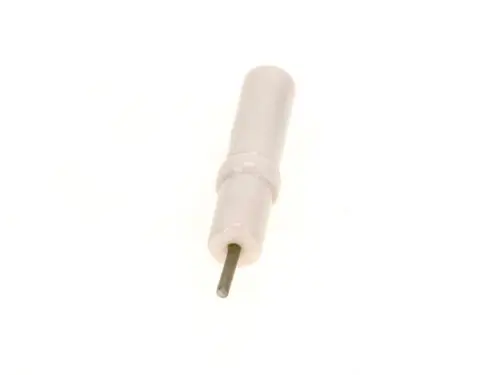 Weißer Zündbolzen von Bosch mit einem dünnen metallischen Dorn in der Mitte. Das Teil hat eine zylindrische Form und eine einfache, funktionale Gestaltung.